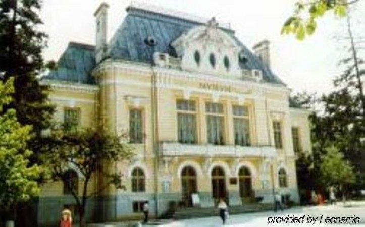Hotel Rapsodia City Center Botoşani Exterior foto